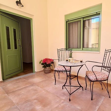 Yannis Guest House Αίγινα Εξωτερικό φωτογραφία