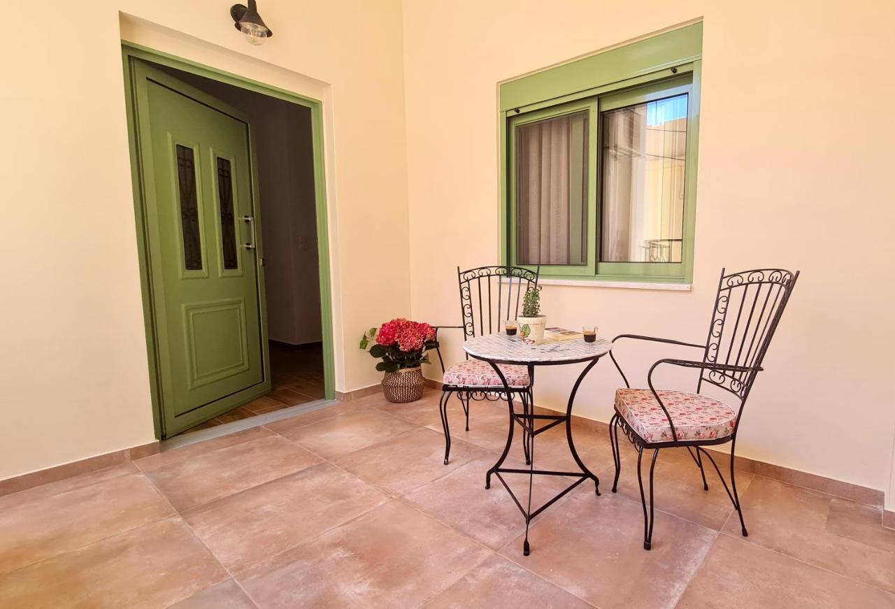 Yannis Guest House Αίγινα Εξωτερικό φωτογραφία